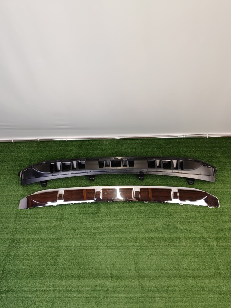 Молдинг решетки радиатора нижний Lexus RX F sport 5312248080