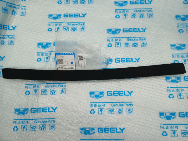 Наполнитель переднего бампера Geely Monjaro