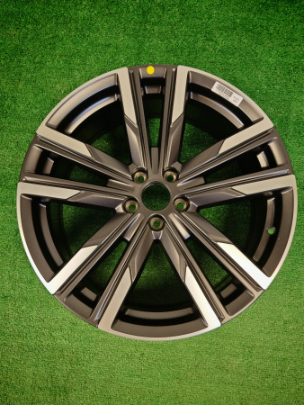 Диск Geely Monjaro Tugella R20 4024068200