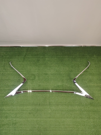 Молдинг решетки радиатора Lexus ES 5312133090