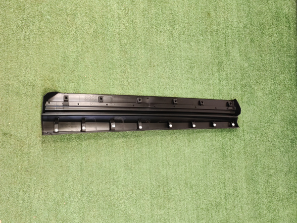 Молдинг двери передней правой Lexus RX 7507148100