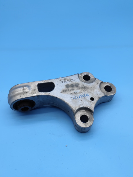 Опора двс  задняя Omoda C5 Exeed LX 206000119AA