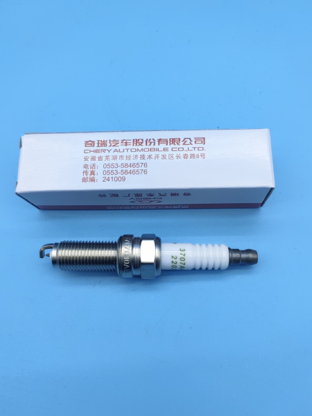 Свеча Omoda C5 Exeed Chery Tiggo 7 Pro Max  F4J163707010