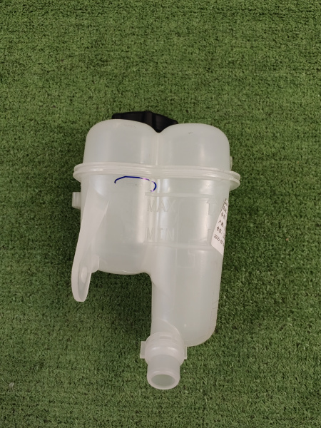 Бачок расширительный Haval Dargo 1311100XGW01A