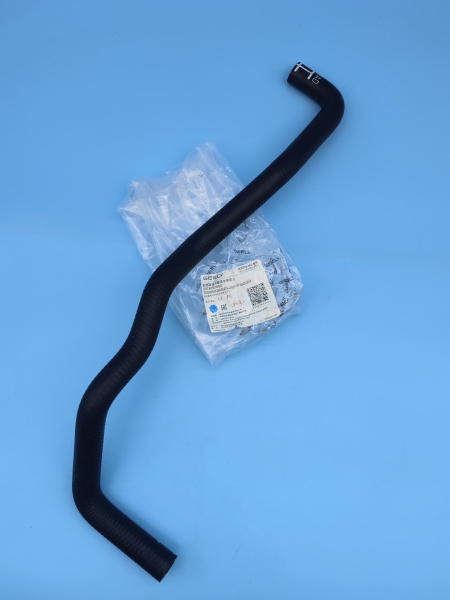 Патрубок теплообменника Geely Coolray 2074053600