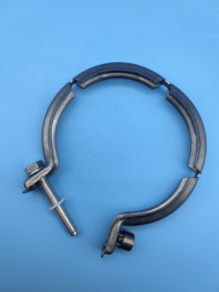 Хомут глушителя перед катализатором Geely Coolray рейстайлинг SX11 2056031600