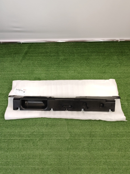 Дефлектор радиатора верхний Chery Tiggo 7 pro max рестайлинг 302000653AA