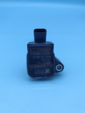 Катушка зажигания Geely Coolray 2036011400