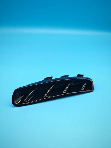 Накладка декоративная задняя правая Geely Coolray 6044058300
