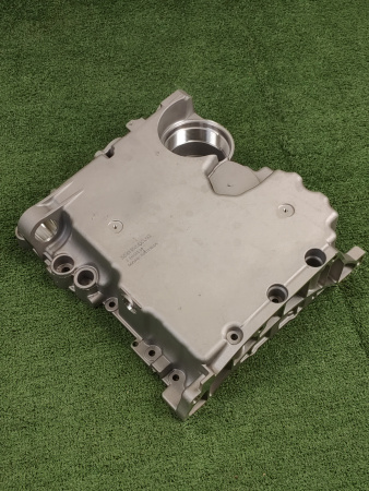 Поддон двигателя Geely Coolray 1056022400