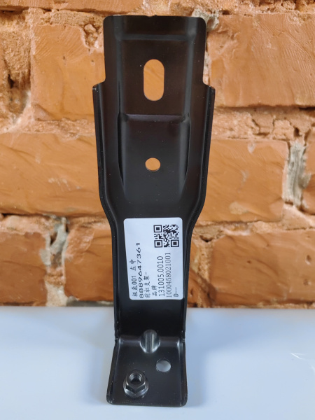 Кронштейн бампера средний левый Zeekr 001