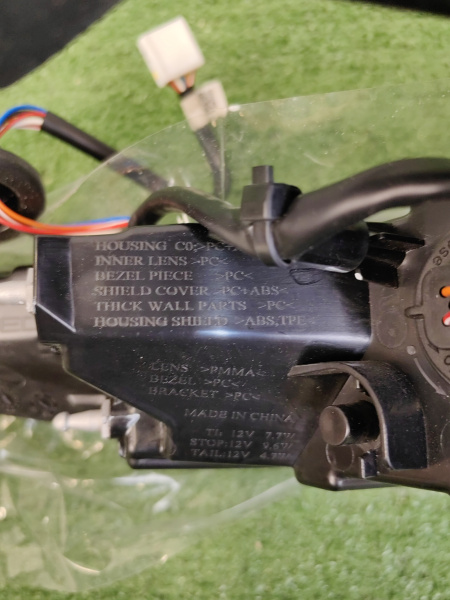 Фонарь правый наружный Exeed RX 605000730AA