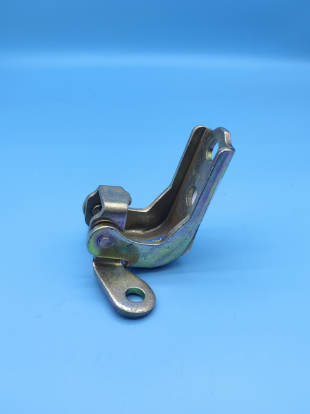 Петля задней правой двери нижняя Haval F7X 6206400XKY00A