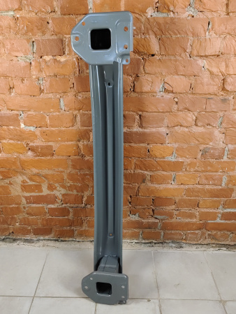Усилитель заднего бампера Zeekr 001 8889465793C15
