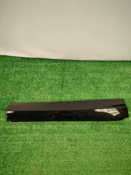 Накладка двери задней левой Voyah Free 500604001