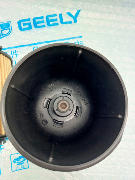 Фильтр масляный в сборе Geely Monjaro