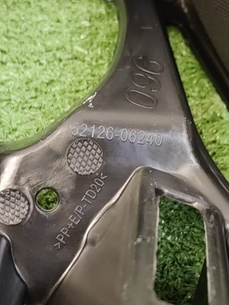 Кронштейн птф левой Lexus ES 5212633120