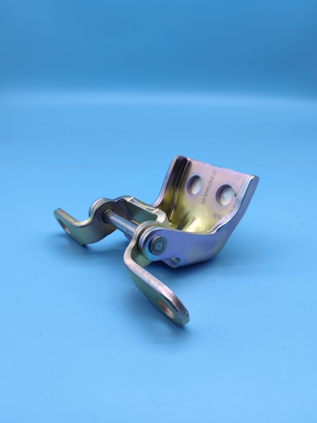 Петля двери передней правой нижняя Haval F7X 6106400XKR02A