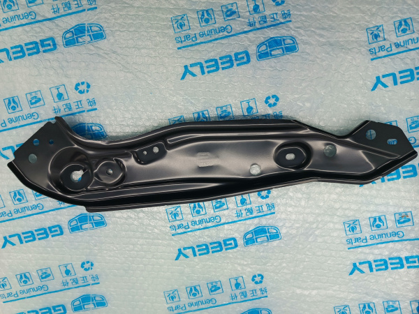 Кронштейн фары правой Geely Monjaro