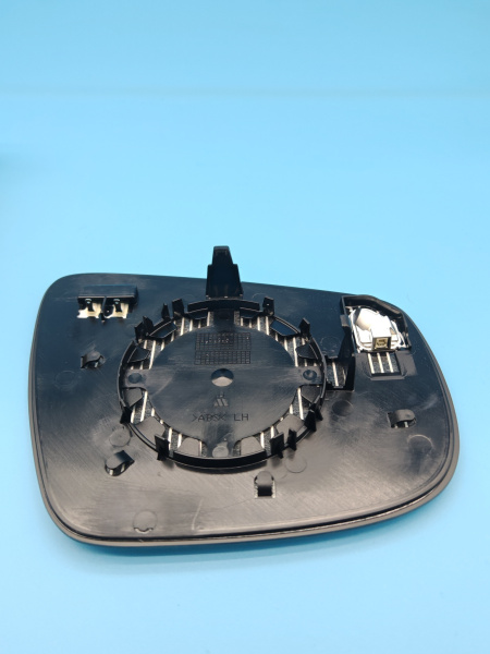 Зеркальный элемент левый Chery Tiggo 7 8 Pro Max 601000080AA