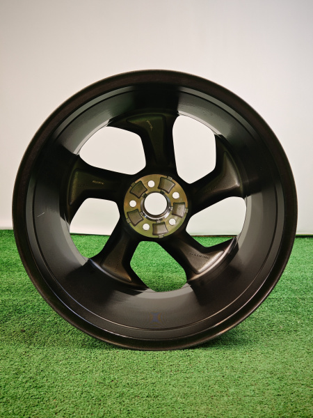 Диск Geely Monjaro Tugella R19 4024077300