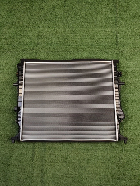 Радиатор основной Geely Atlas Pro 2069019700