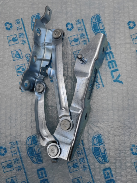 Петля капота левая Geely Monjaro 5032064900C15