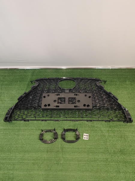 Решетка радиатора Lexus ES F sport 5310133720