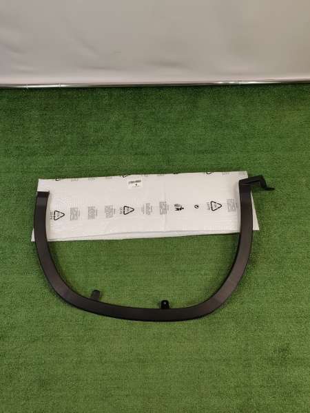 Расширитель передний правый Lexus RX 7560148060