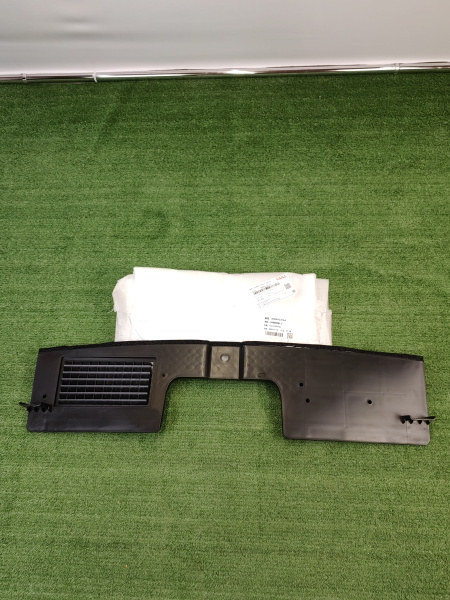 Накладка передней панели Exeed RX 302001337AA