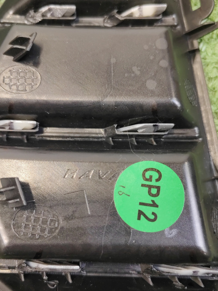 Решетка переднего бампера левая Haval Jolion рестайлинг 2803116XST33AJ8