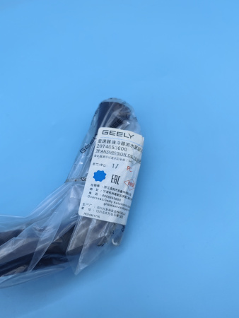 Патрубок теплообменника Geely Coolray 2074053600