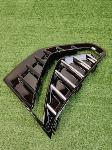 Решетка переднего бампера правая Haval Jolion рестайлинг 2803117XST33AN