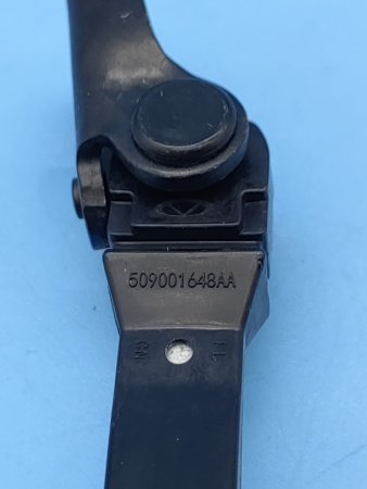Ограничитель двери передней Chery Tiggo 4 Pro 7 Pro Max 509001648AA