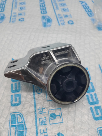 Кронштейн глушителя Geely Monjaro Tugella 2061538000