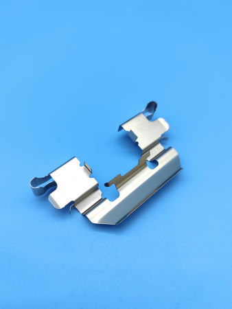 Пружинка передних колодок Exeed RX 204001968AA