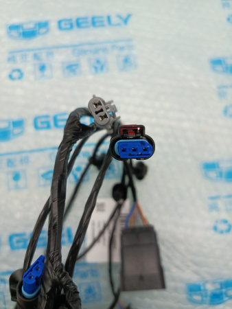 Проводка заднего бампера Geely Monjaro