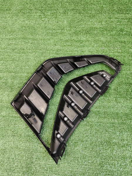 Решетка переднего бампера левая Haval Jolion рестайлинг 2803116XST33AN