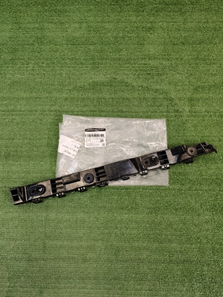 Кронштейн бампера заднего правый большой Jetour X70 Plus F182804540