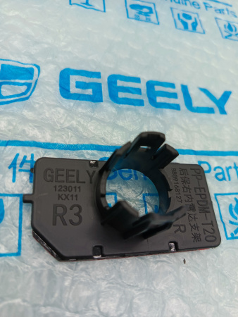 Кронштейн парктроника задний Geely Monjaro