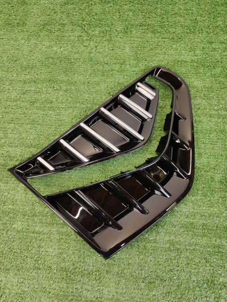 Решетка переднего бампера левая Haval Jolion рестайлинг 2803116XST33AN