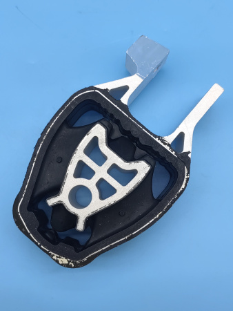 Подушка ДВС задняя Geely Coolray рестайлинг SX11 1077111200
