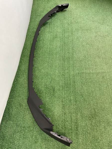 Спойлер переднего бампера верхний Geely Coolray 6010084800