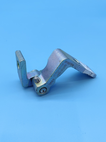 Петля двери левой нижняя Changan Uni-K CD569F2701030701