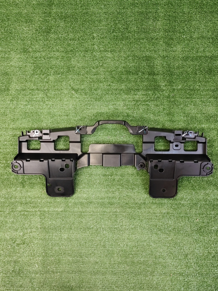 Накладка замка капота Geely Atlas рестайлинг 6010217200