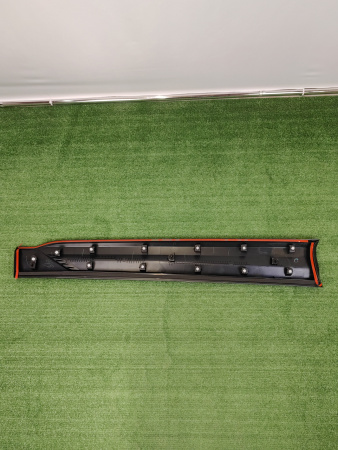 Накладка двери передней правой Geely Coolray рестайлинг 5075078500
