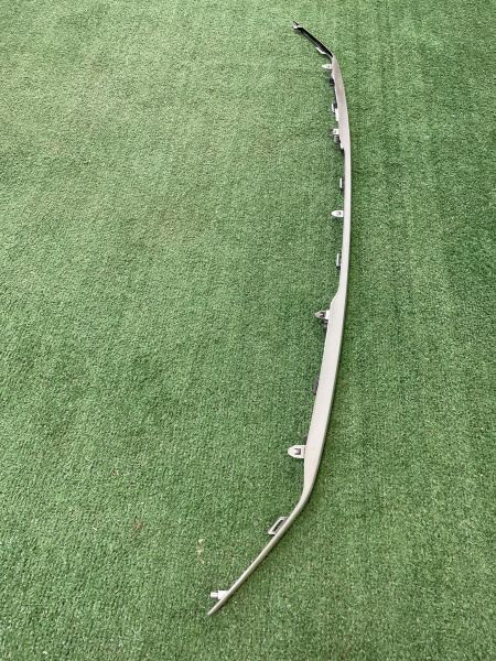 Накладка переднего бампера верхняя Changan UNI-K CD569F2713012901