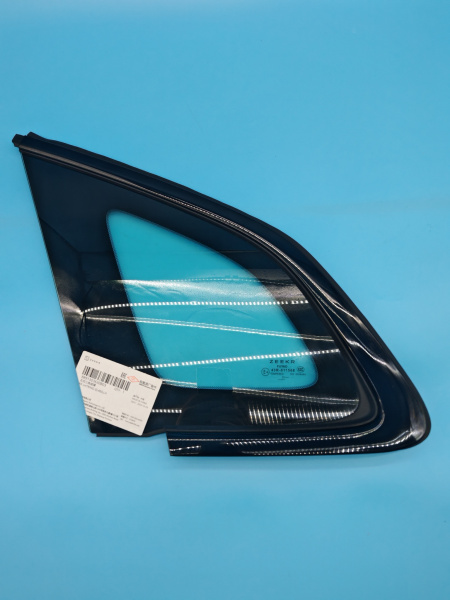 Форточка задняя левая Zeekr 001 8891303630B03