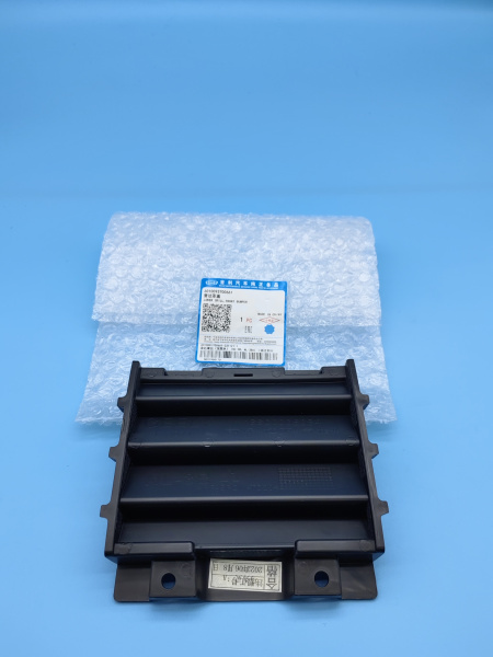 Заглушка радара в решетку Geely Atlas Pro 6010093700661