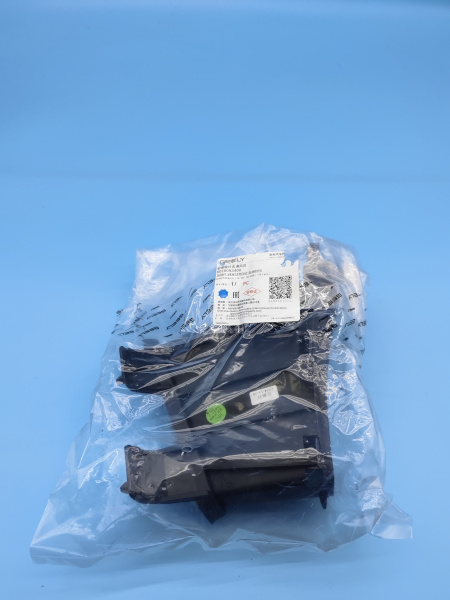 Дефлектор переднего бампера правый Geely Atlas Pro 6010093400